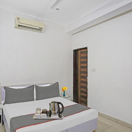 Hotel O Imperial Residency Near Dashrath Puri Metro Station Neu-Delhi Exterior foto